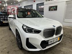 بي ام دبليو iX1